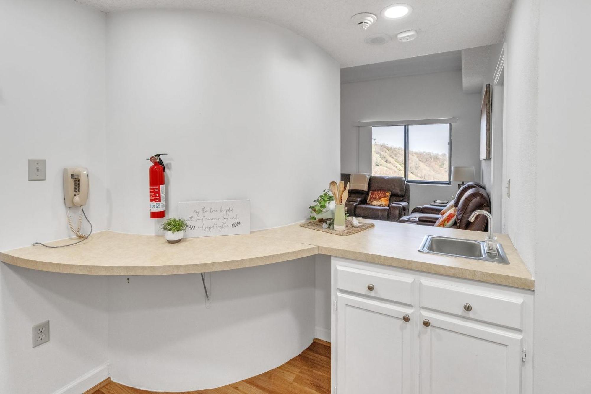 Handsome 2Br Condo With Gorgeous Views In Sugar Mountain! Condo Buitenkant foto